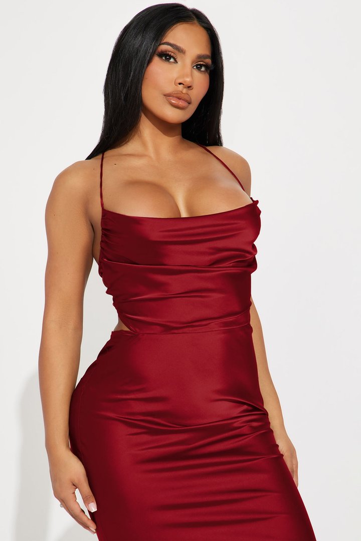 Holly Cheer Maxi Dress - Wine