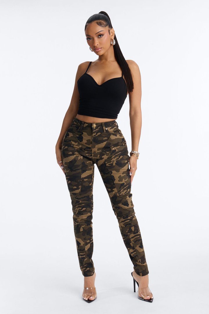 Mia Padded Sweetheart Neck Cami - Black