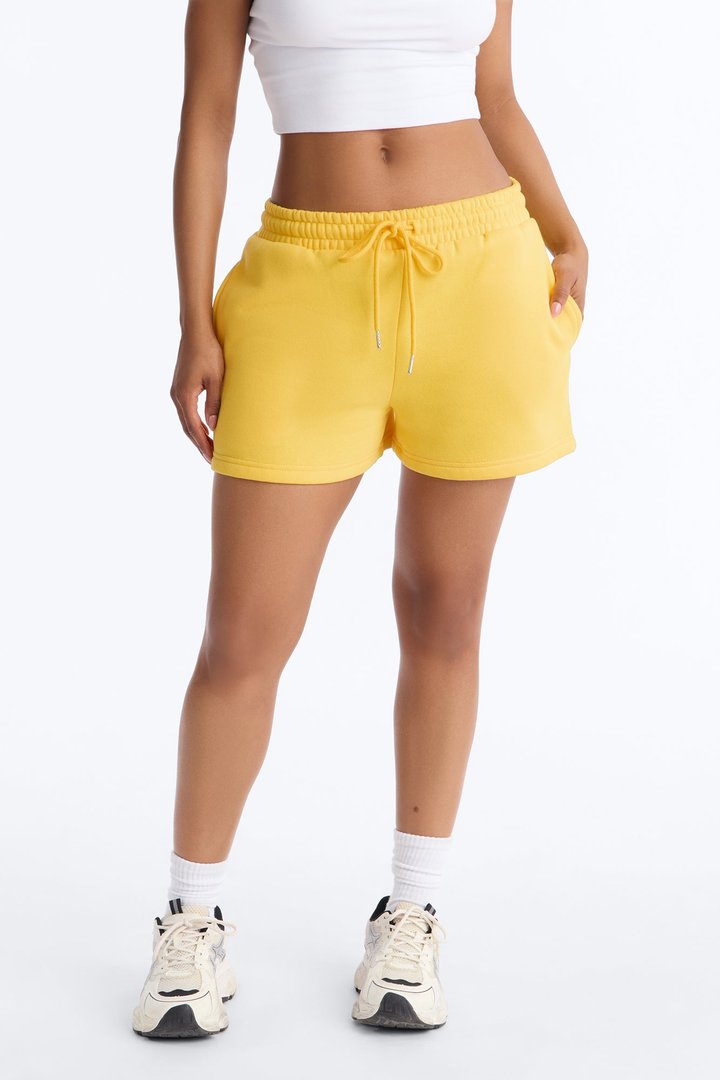 Play No Games Sweatshorts - Yellow