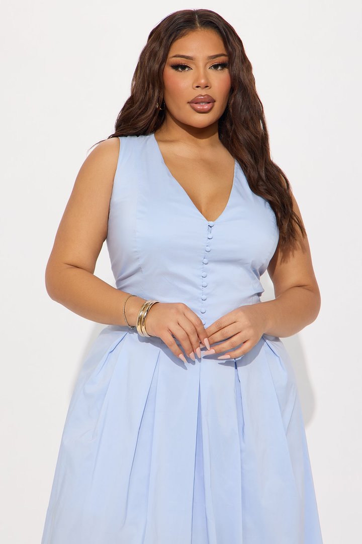Refined Aura Poplin Midi Dress - Ice Blue