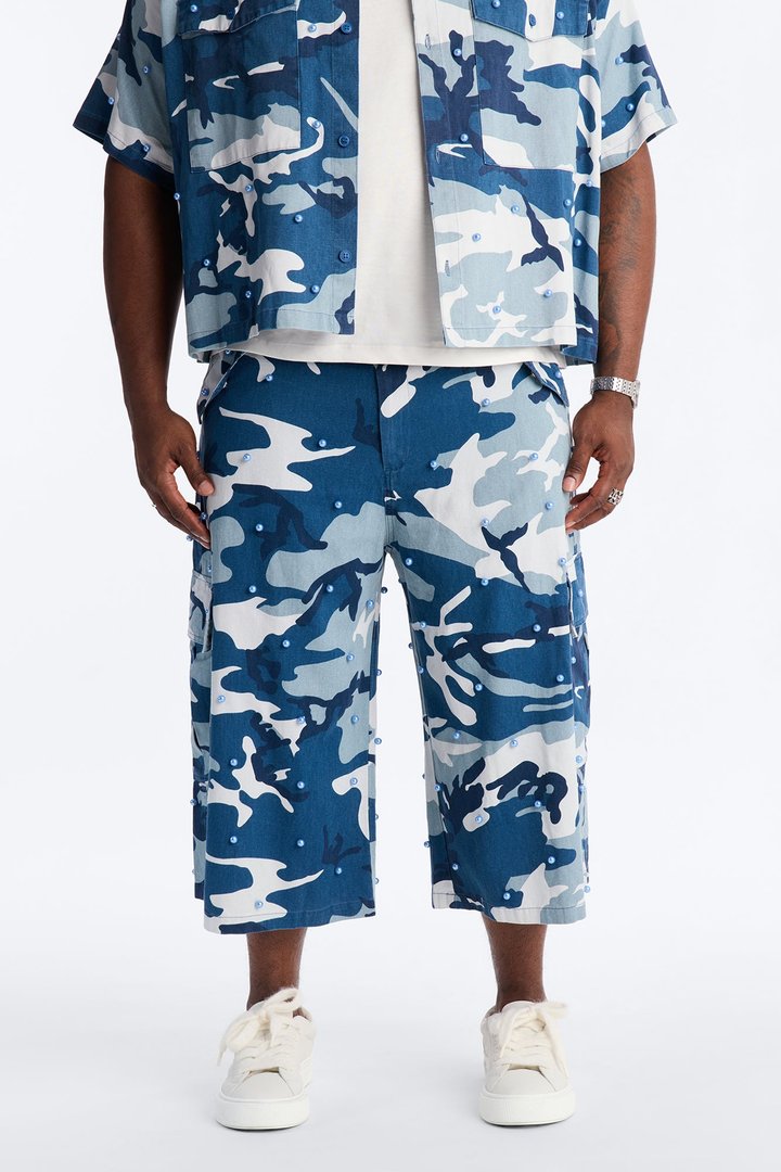 Baggy Pearl Still Wildin' Camo Short - Blue