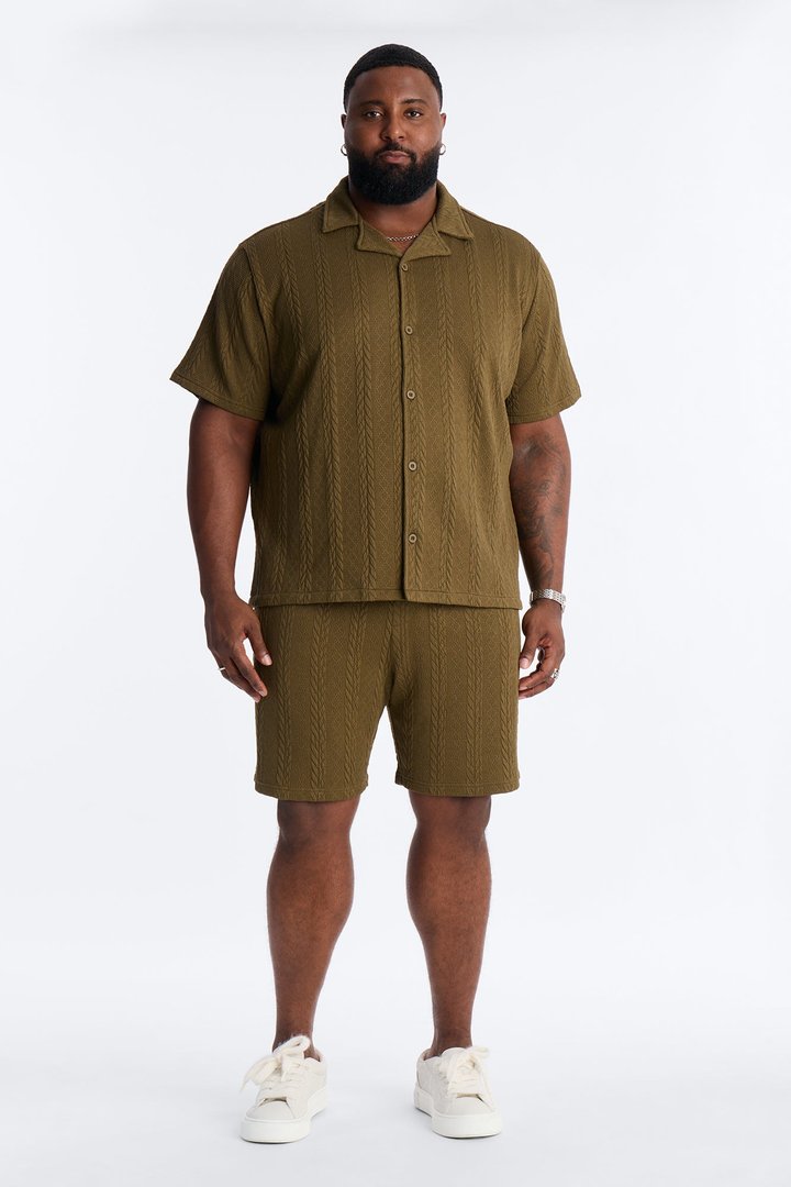 Textured Stripes Relaxed Drawstring Shorts - Olive