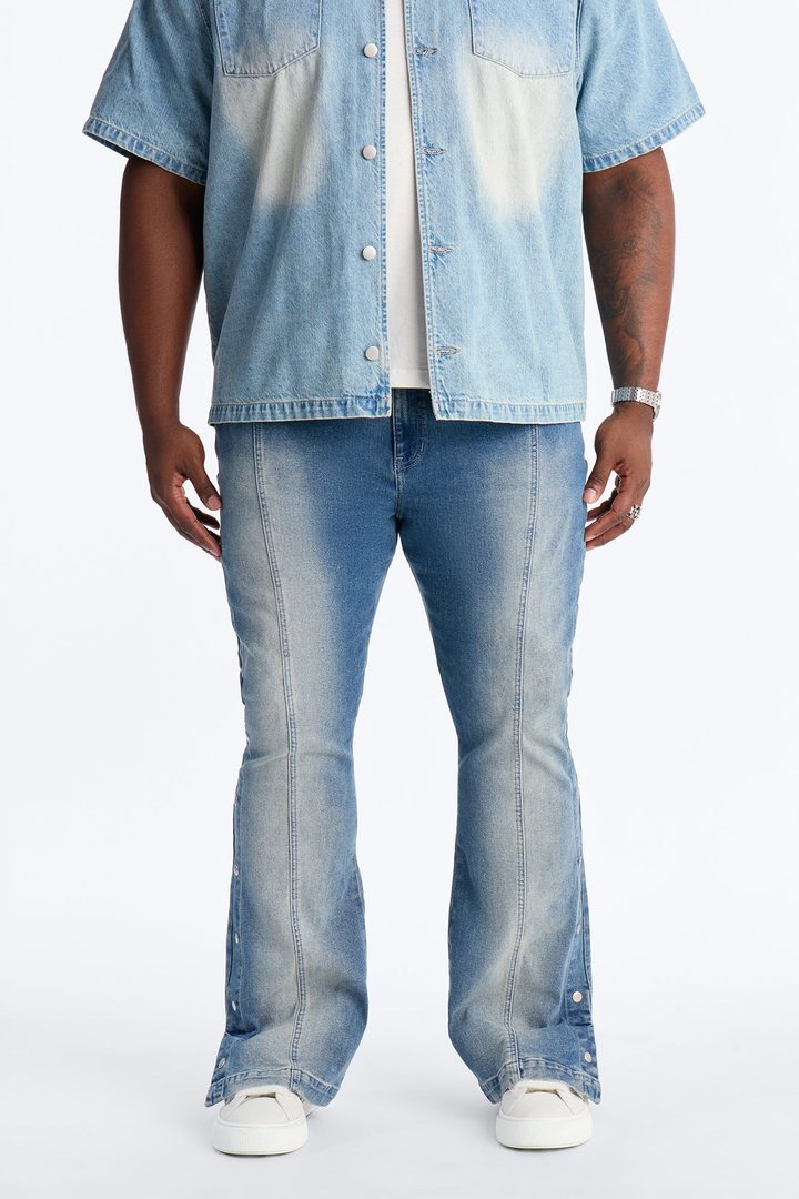 Stacked Skinny Flare Lockdown Jean - Light Wash
