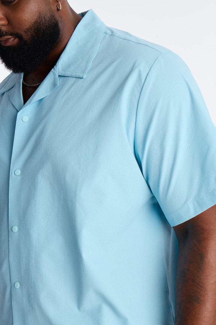 Seersucker Short Sleeve Cuban Collar Shirt - Light Blue