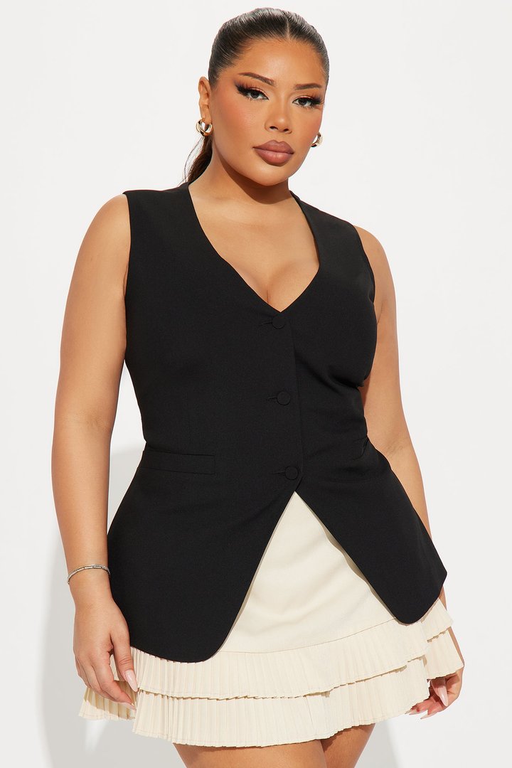 The Carmen Vest - Black