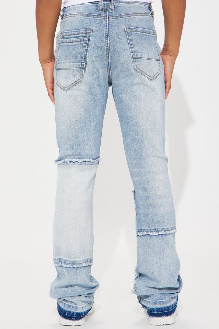 Mini Seam Frey Front Rip Knee Flare Pant - Medium Wash