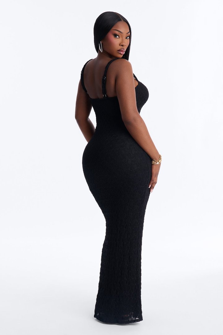 Cleo Lace Maxi Dress - Black