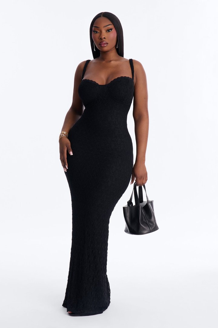 Cleo Lace Maxi Dress - Black