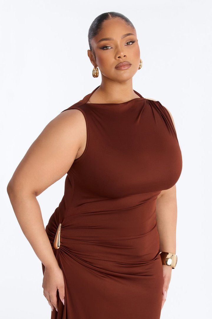 Out For The Night Hardware Maxi Dress - Chocolate