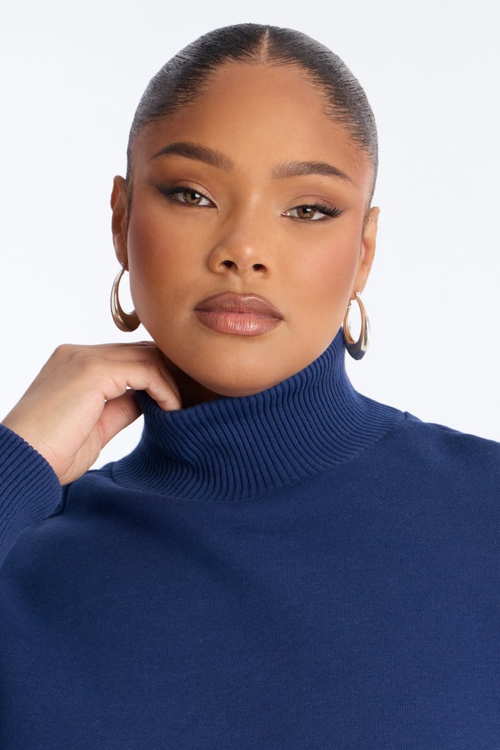 Jada Turtle Neck Fleece Sweatshirt - Navy