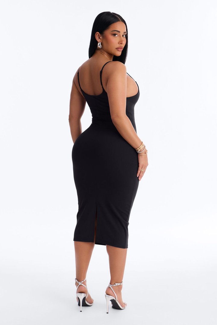 Lylah Double Lined Midi Dress - Black