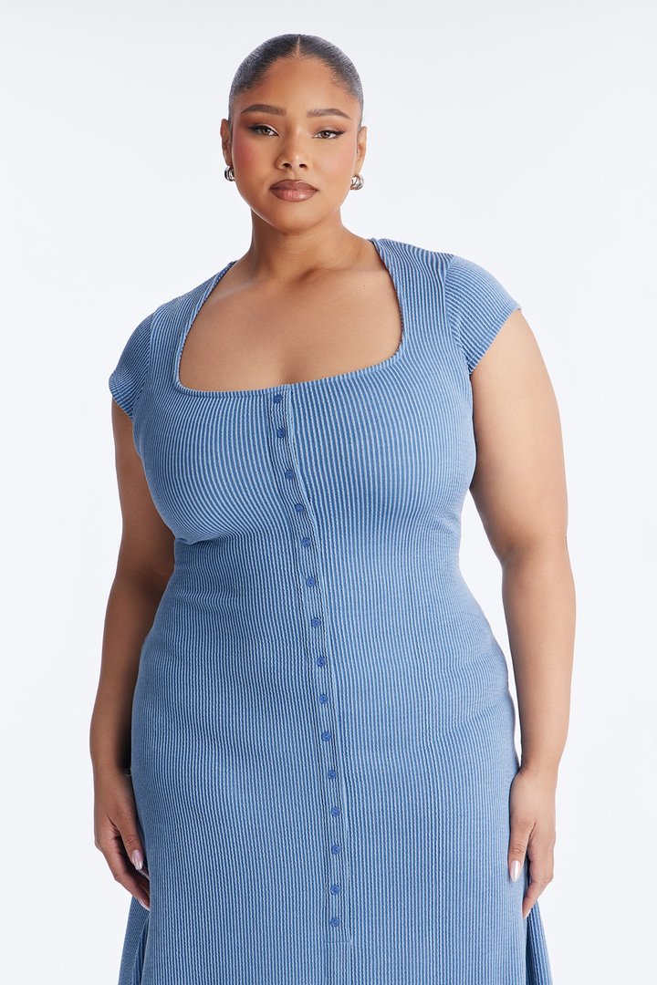Catherine Ribbed Midi Dress - Blue