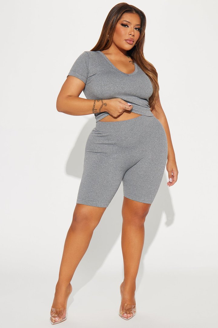 Alisa Seamless Short Set - Grey