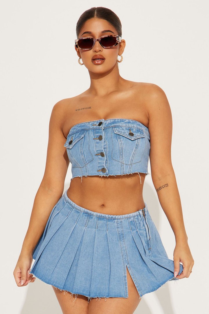 Looking Like Me Denim Skirt Set - Medium Wash