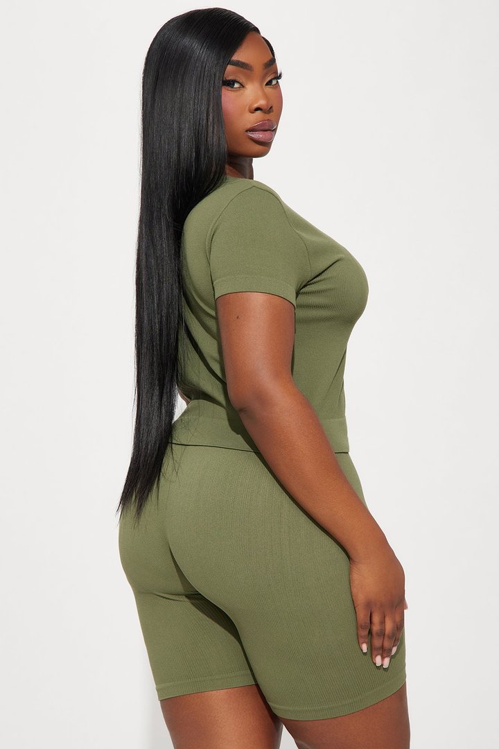 Alisa Seamless Short Set - Olive