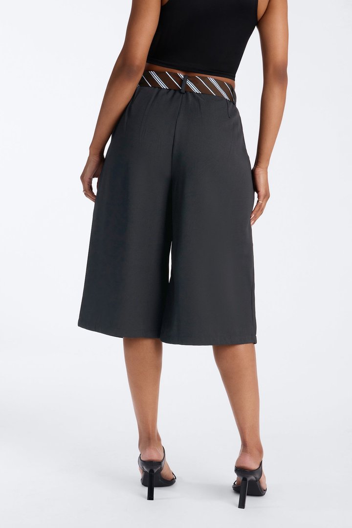 All Tied Up Trouser Bermuda Short - Charcoal