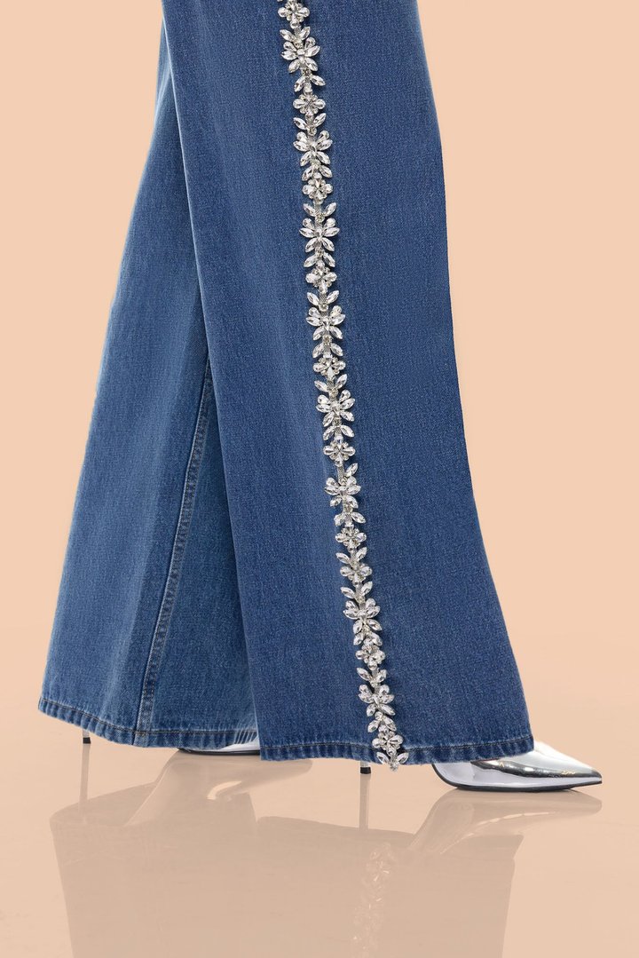 Came To Play Rhinestone Denim Jeans - Vintage Wash