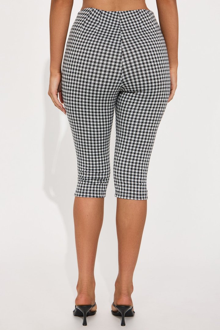 Rachael Gingham Capri Pant - Black/White