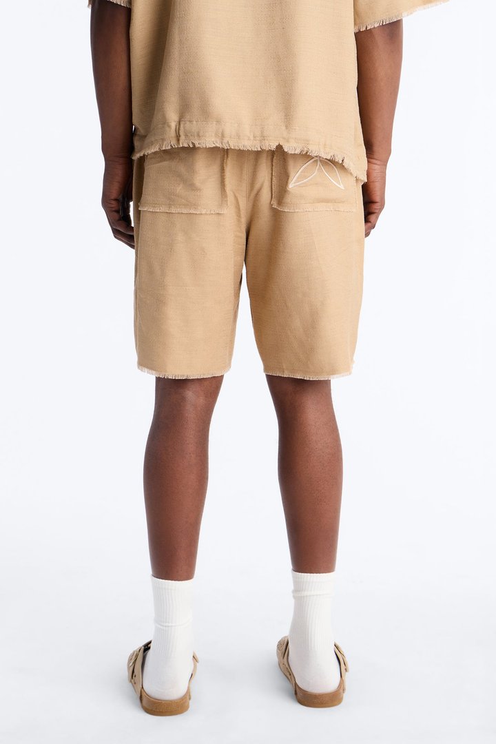Relaxed Tropic Fearless Frayed Short - Tan