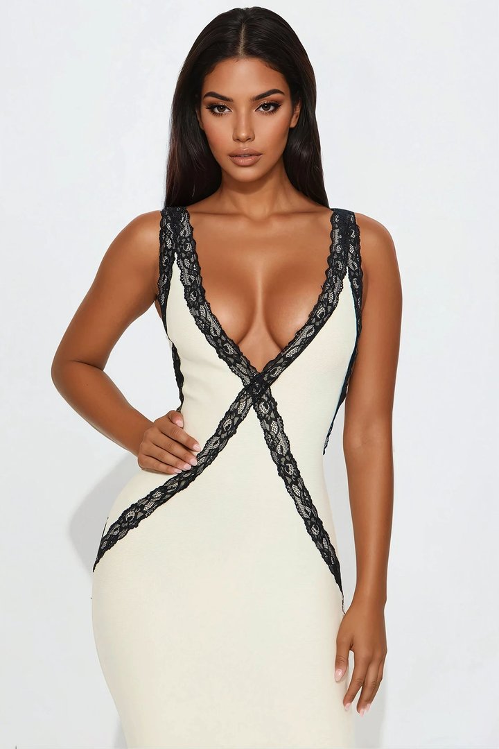 Reina Backless Bandage Maxi Dress - Cream/combo