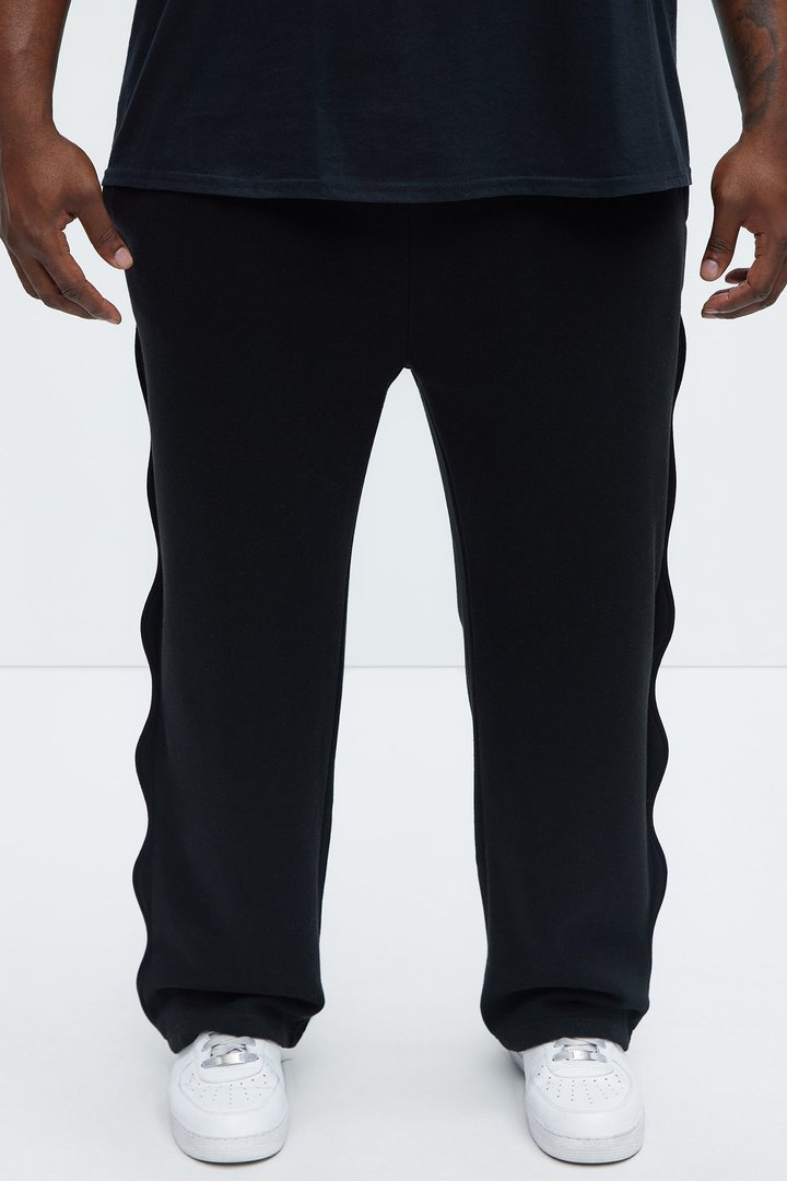 Tayson Wavy Straight Sweatpants - Black