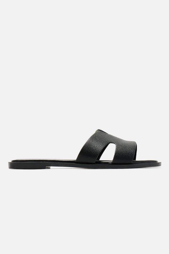 Cutting Ties Flat Sandals - Black