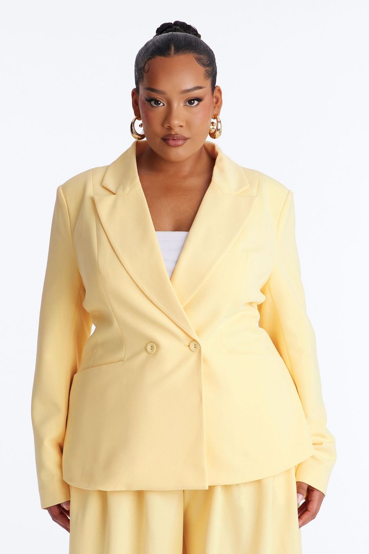 Charlie Fitted Blazer - Butter Yellow