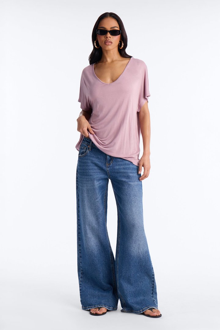 Tasmin Oversized V Neck Tee - Lilac