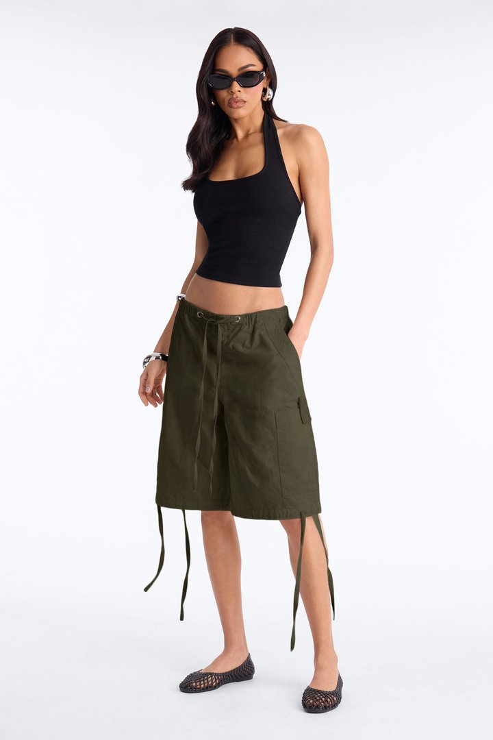 Out Of Town Low Rise Cotton Bermuda Short - Olive