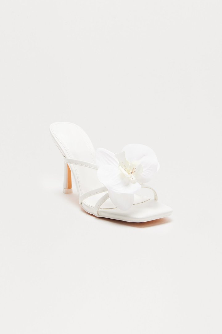 Orelia Flower Faux Leather Mules - White