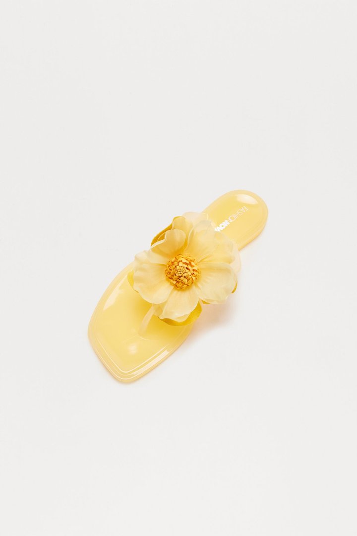 Honey Bee Sandals - Yellow