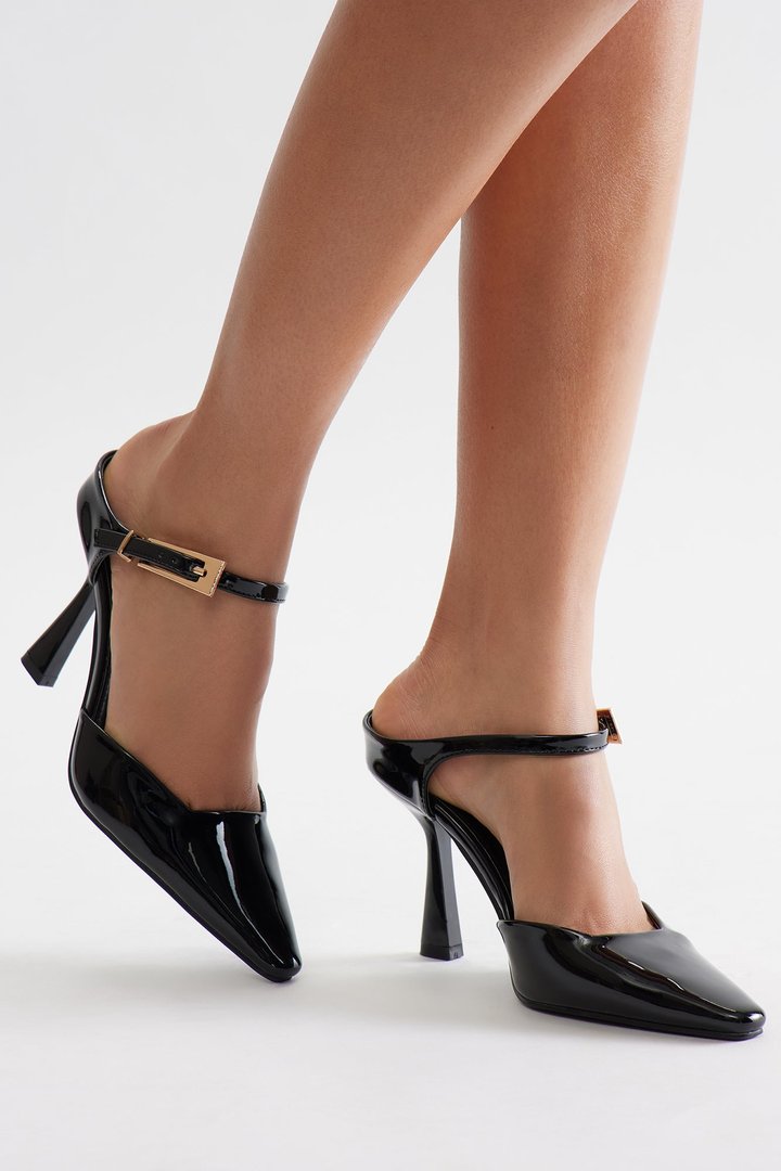 Cesar Buckle Mule Pumps - Black