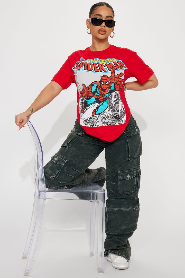 The Amazing Spiderman Graphic Tshirt - Red