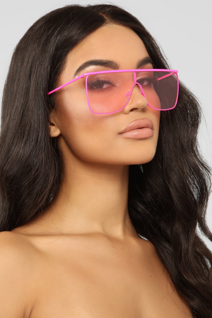 Fuel To The Fire Sunglasses - Pink