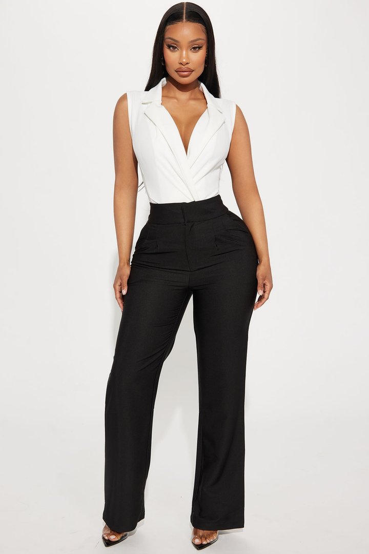 Office Baddie Bodysuit - Ivory