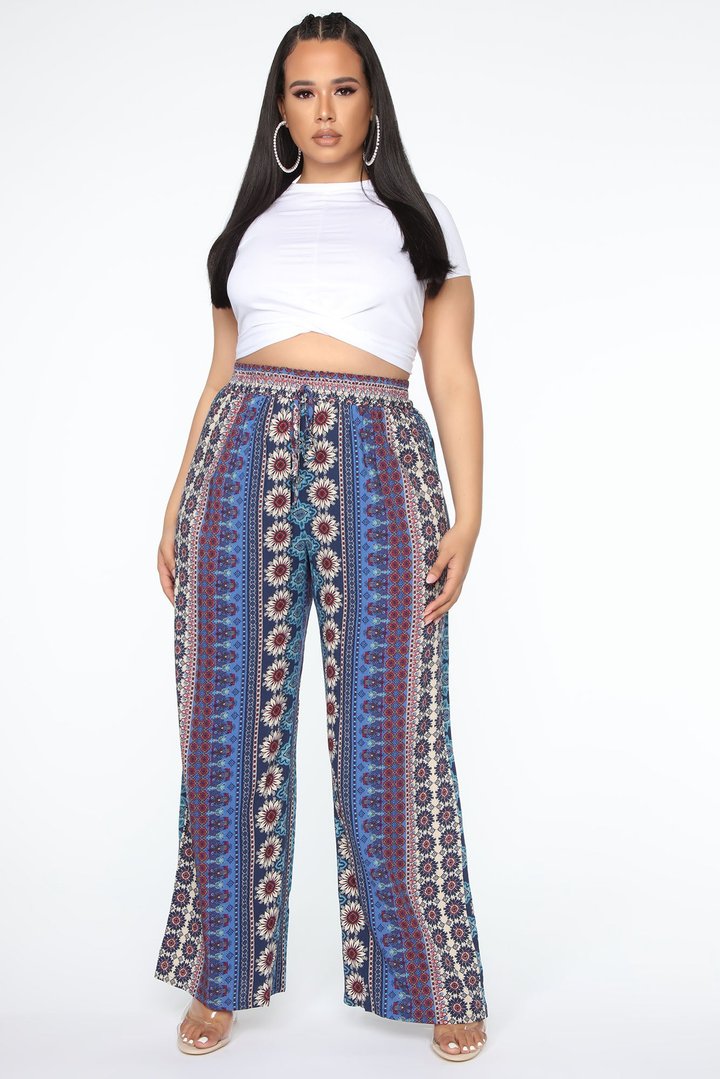 Holly Twist Front Tee - White