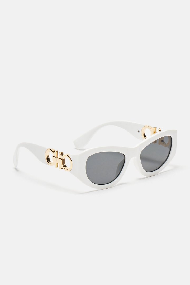 Retail Therapy Sunglasses - White