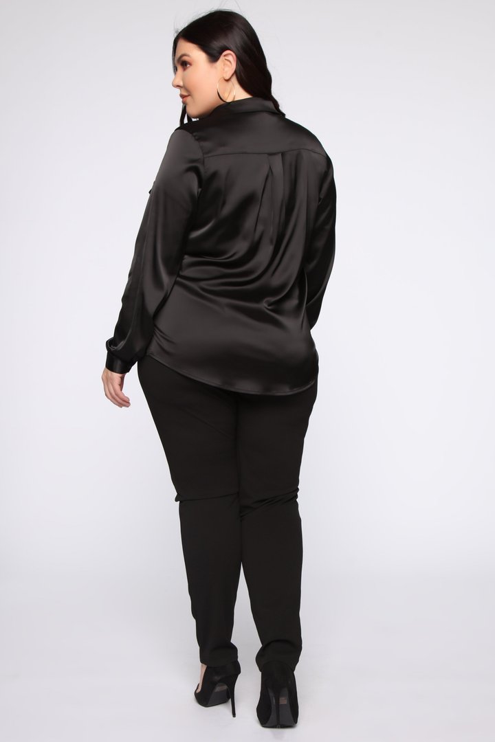 Smooth Talkin' Button Down Top - Black