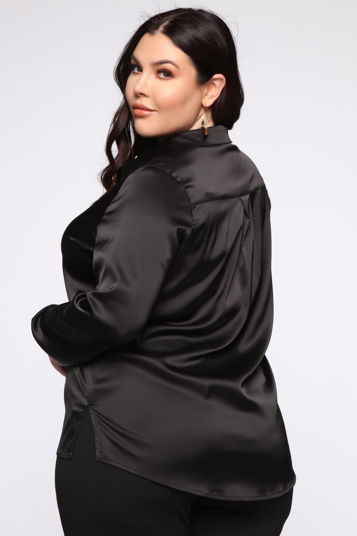 Smooth Talkin' Button Down Top - Black