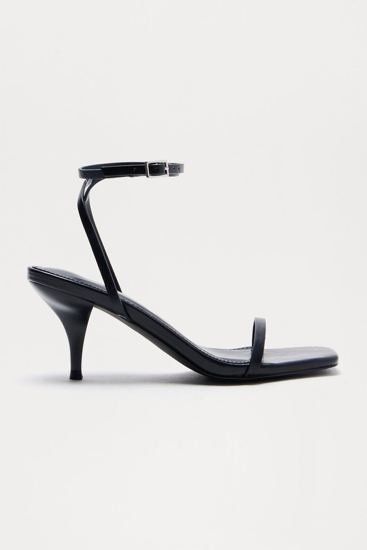 Brea Heeled Sandals - Black