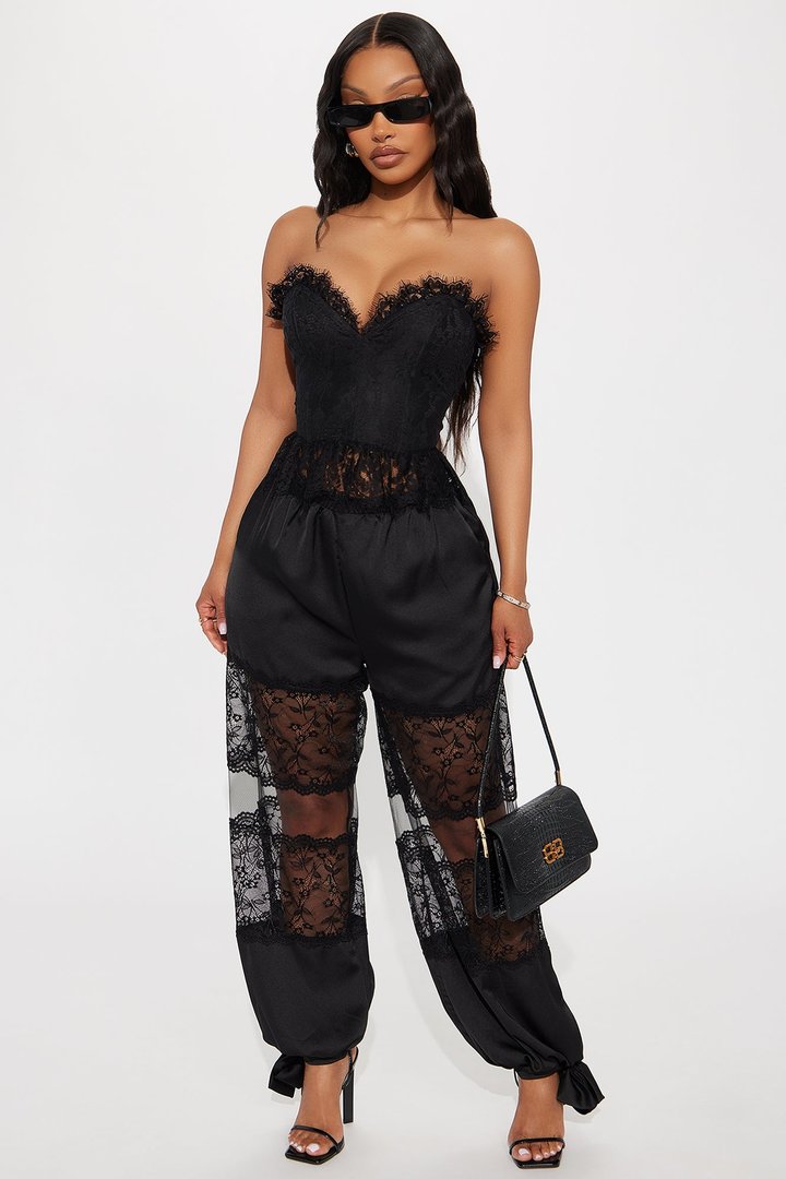 Heartfelt Desire Lace Corset Top - Black