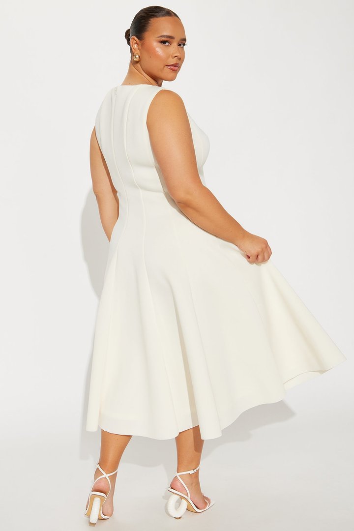 Sweet Sunday Pleated Midi Dress - Cream
