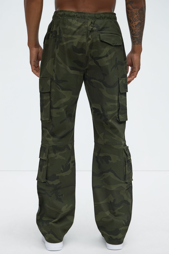 Stay On It Straight Cargo Pants - Camouflage