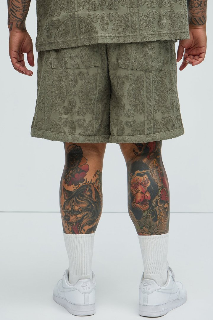 Link Textured Shorts - Olive