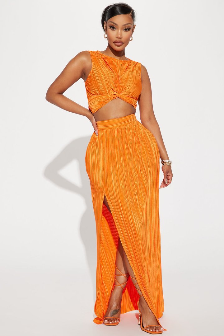 Playing Games Plisse Skirt Set - Orange