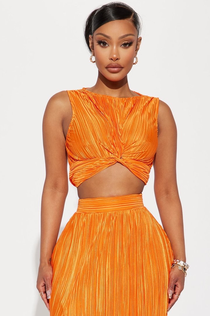 Playing Games Plisse Skirt Set - Orange