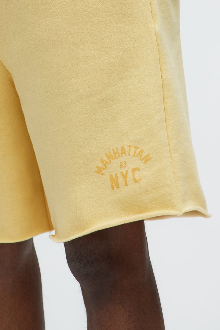 Manhattan Sweatshorts - Yellow