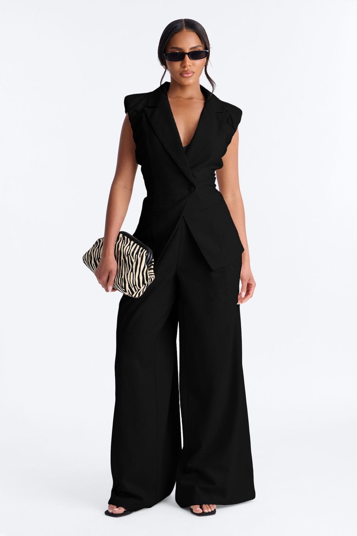 Nhulla Sleeveless Ruched Linen Blazer - Black