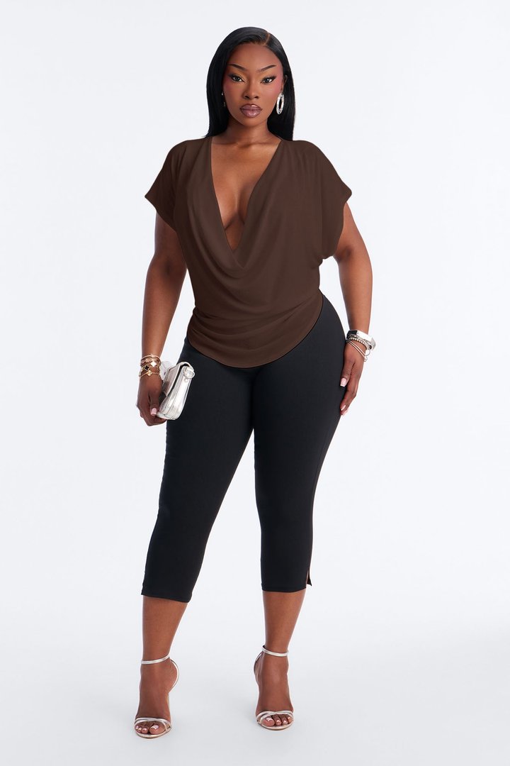 Casey Deep V-Neck Short Sleeve Top - Chocolate
