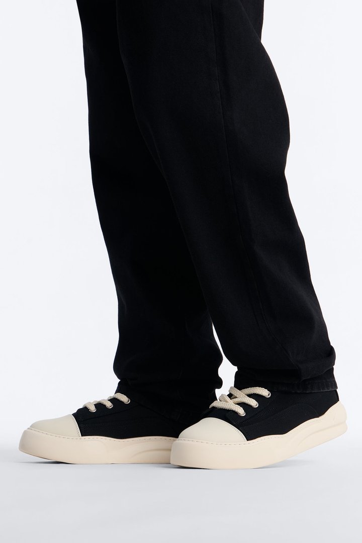 City Stride Canvas Chunky Hight Top Sneaker - Black